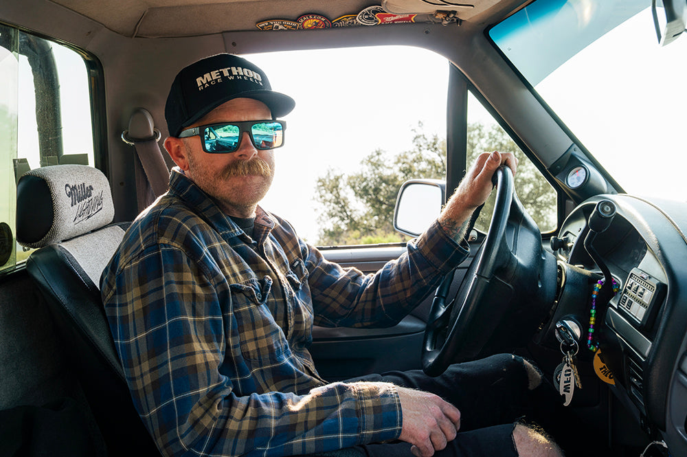 Nick Isenhouer rocking the Heat Wave Visual Performance Rayth Galaxy Blue Sunglasses.